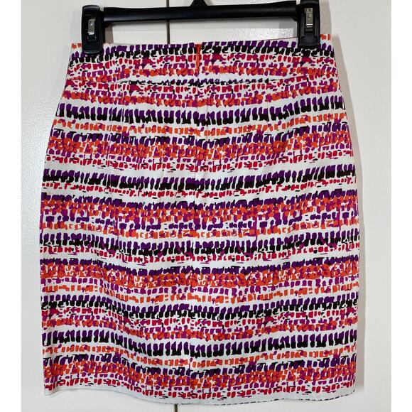 Ann Taylor Madison Printed Multicolor Mini Pencil Skirt Stretch Size 0 - Picture 7 of 9